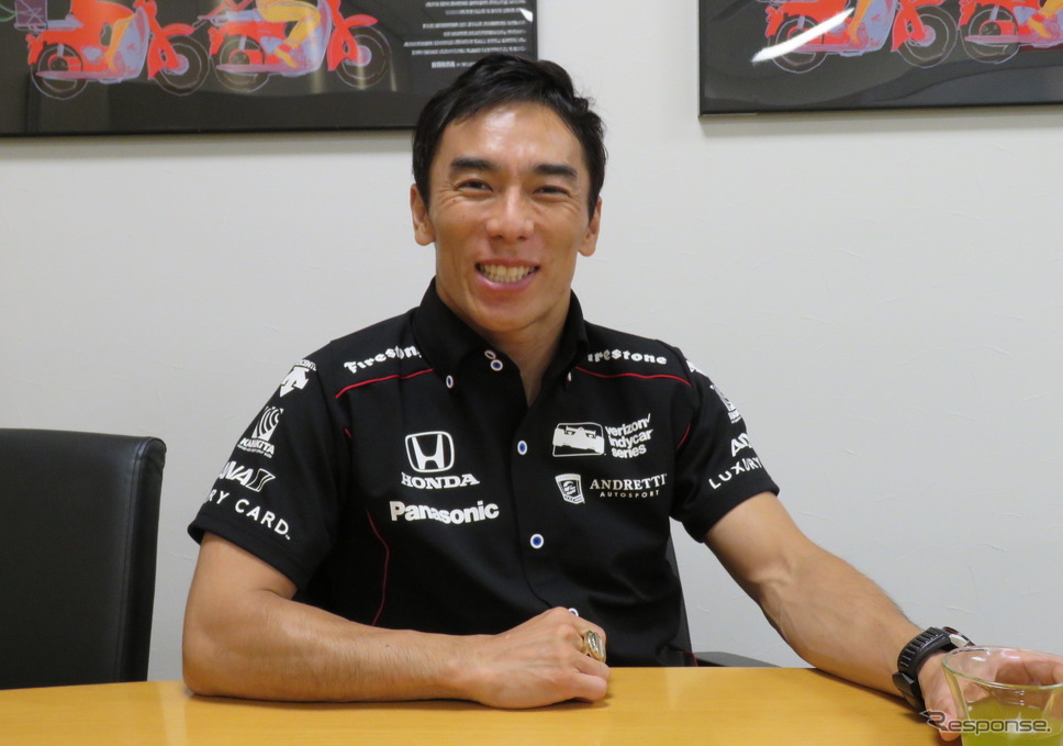 インディ500制覇のチャンピオンリングとともに、佐藤琢磨はシリーズタイトル獲得を目指す。《撮影 遠藤俊幸》