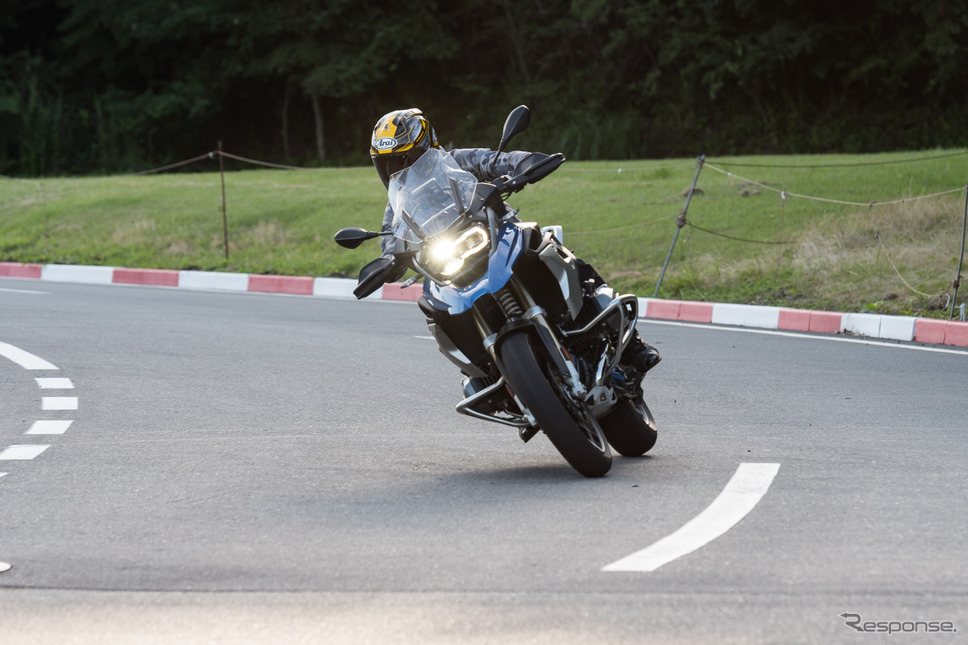BMW R1200GS Style Rally《撮影 井上 演》