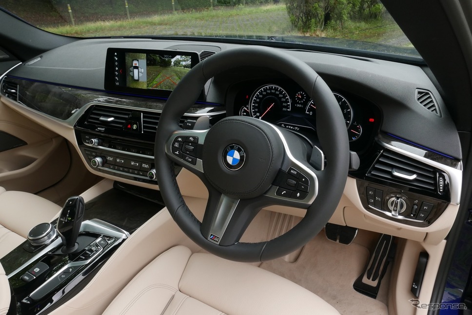 BMW 540i xDrive Touring M Sport《撮影 島崎七生人》