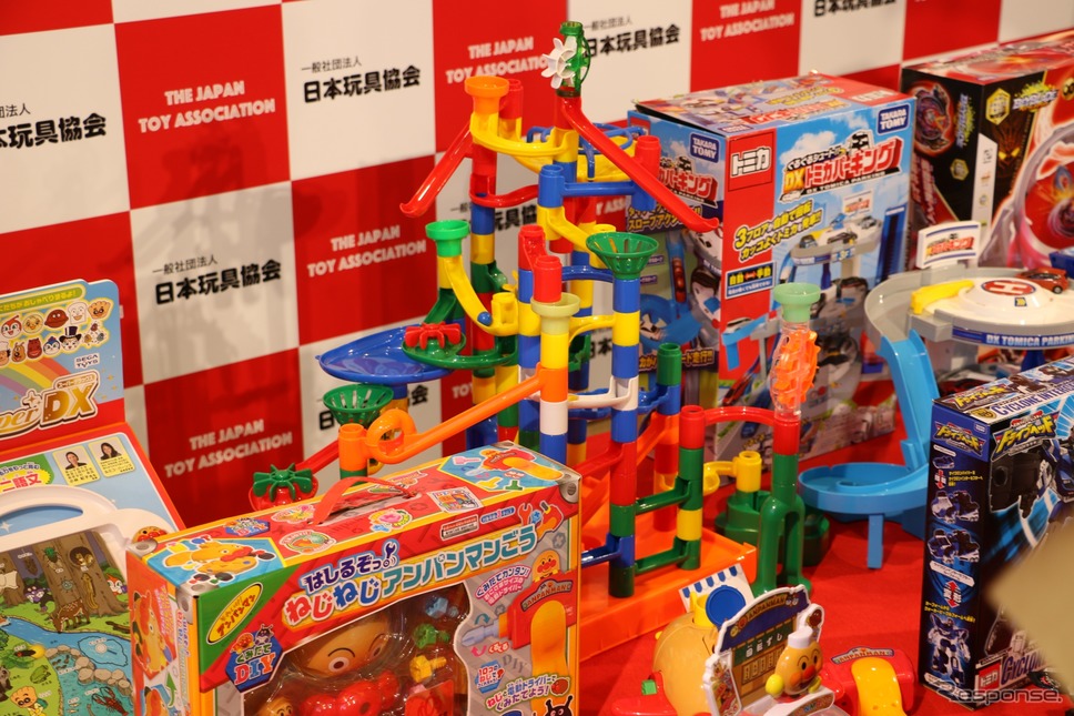 一般財団法人 　日本玩具協会『期間限定！イチオシおもちゃマーケット』《撮影 平川 亮》