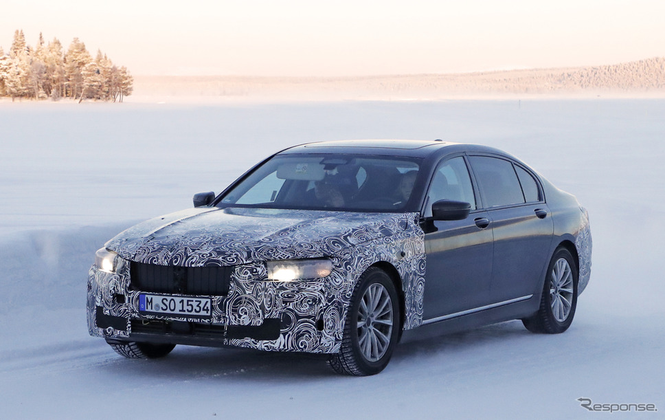 BMW 7シリーズ 改良新型プロトタイプ スクープ写真《APOLLO NEWS SERVICE》