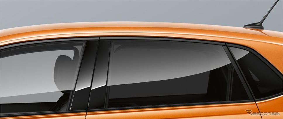 VW ポロ ダークティンテッドガラス（リヤ/リヤ左右、UVカット機能付）