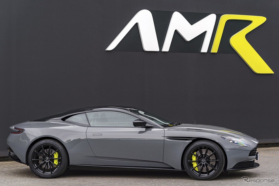 アストンマーティン DB11 AMR