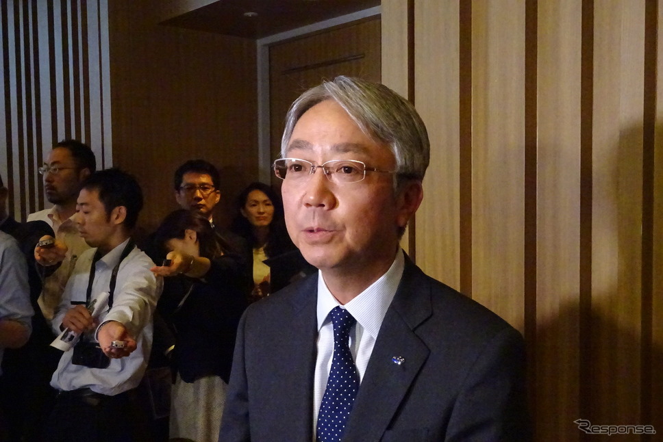 スバル中村知美専務《撮影 池原照雄》