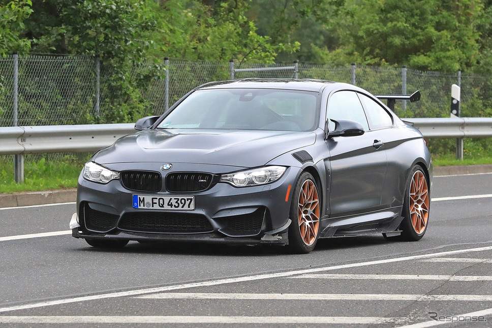 BMW M4 CSL プロトタイプスクープ写真《APOLLO NEWS SERVICE》