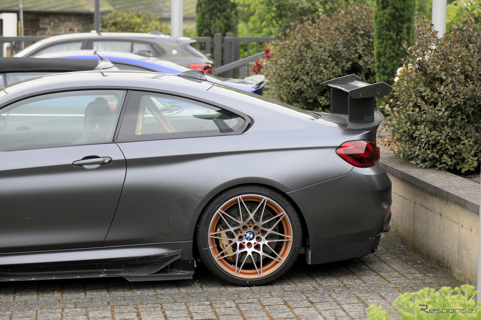 BMW M4 CSL プロトタイプスクープ写真《APOLLO NEWS SERVICE》