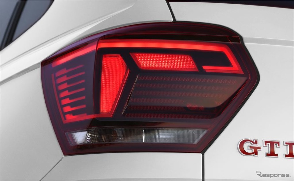 VW ポロ GTI LEDダークテールランプ