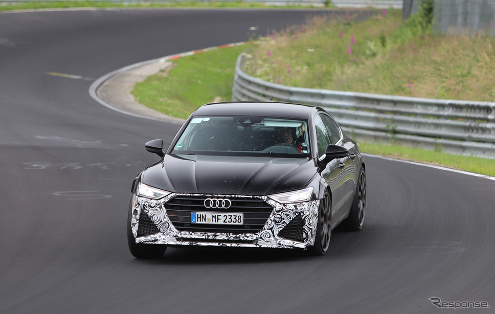 アウディ RS7 次期型スクープ写真《APOLLO NEWS SERVICE》