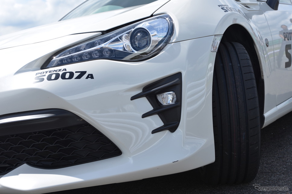 ブリヂストン POTENZA S007A 試乗会《撮影 安藤貴史》