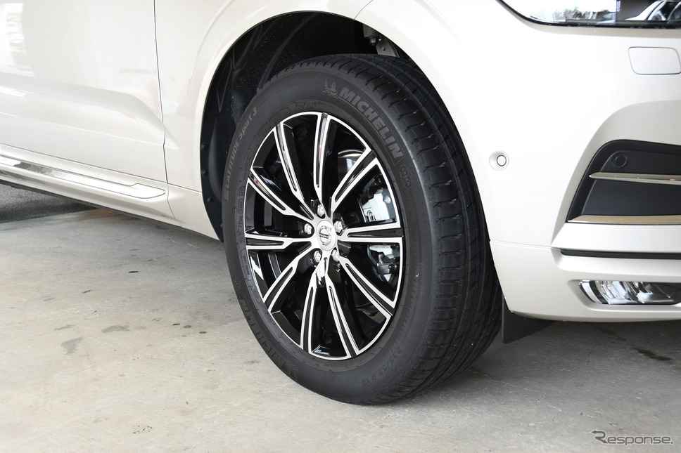 ボルボ XC60 D4 AWD《撮影 諸星陽一》