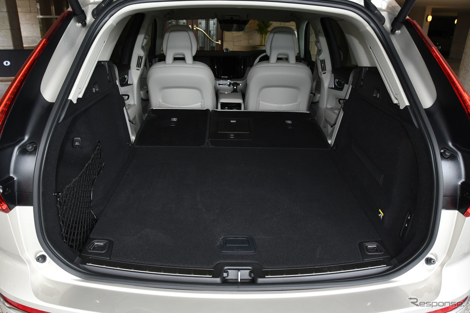 ボルボ XC60 D4 AWD《撮影 諸星陽一》