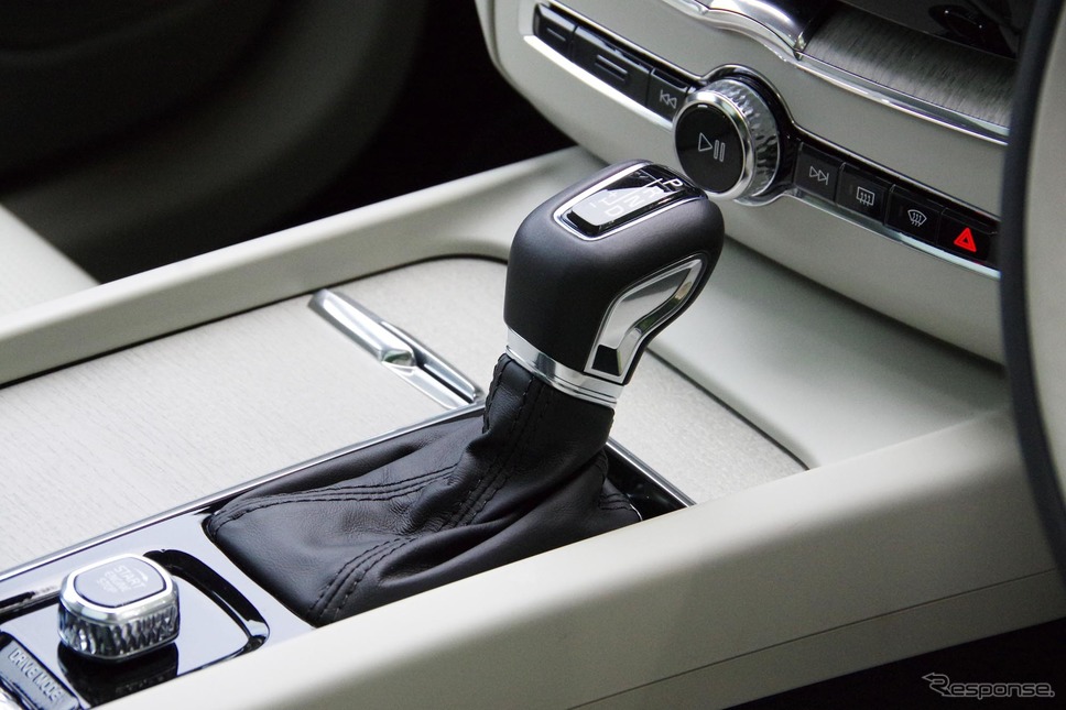 ボルボ XC60 D4 AWD Inscription《撮影 宮崎壮人》