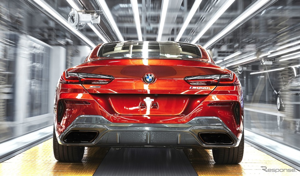 最新デジタル技術を導入して生産される BMW 8シリーズ クーペ 新型