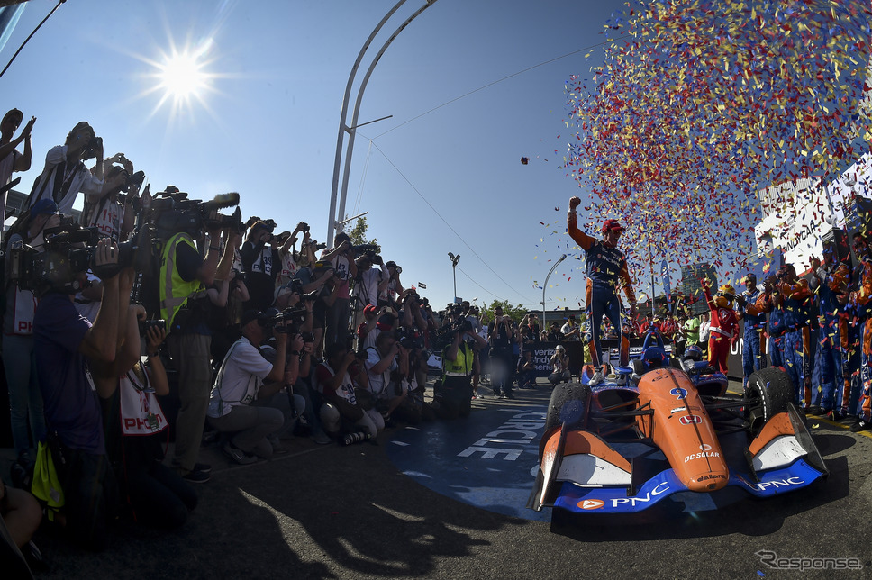 王座への道が見えてきたディクソン、このまま逃げ切るか。《写真提供 INDYCAR》