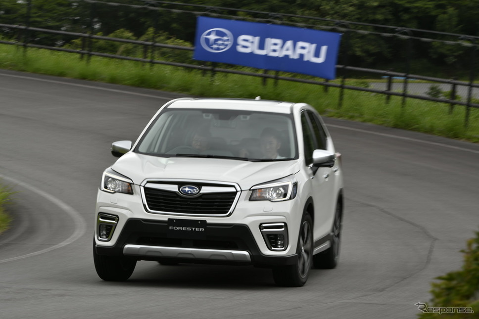 スバル・フォレスター新型《画像 SUBARU》