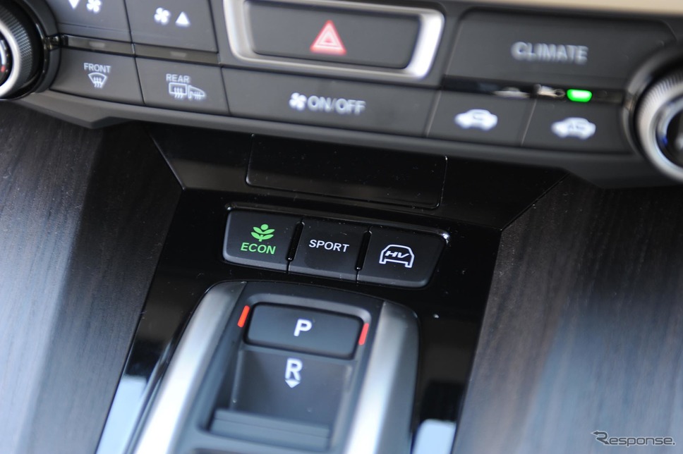 ホンダ クラリティPHEV(写真はプロトタイプ)《撮影 安藤貴史》