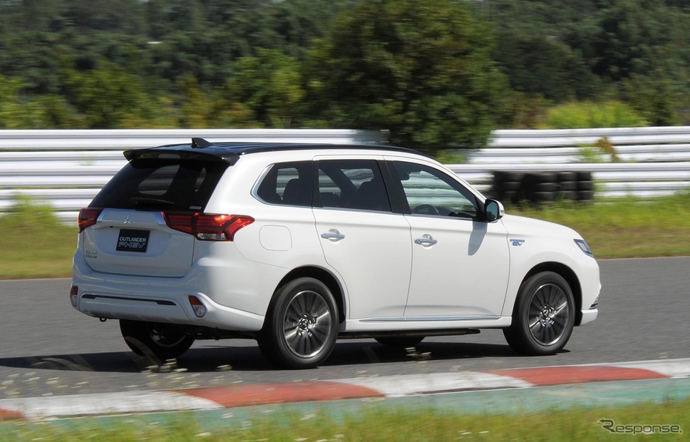 三菱 アウトランダーPHEV 改良新型(2019年モデル)《撮影 安藤貴史》