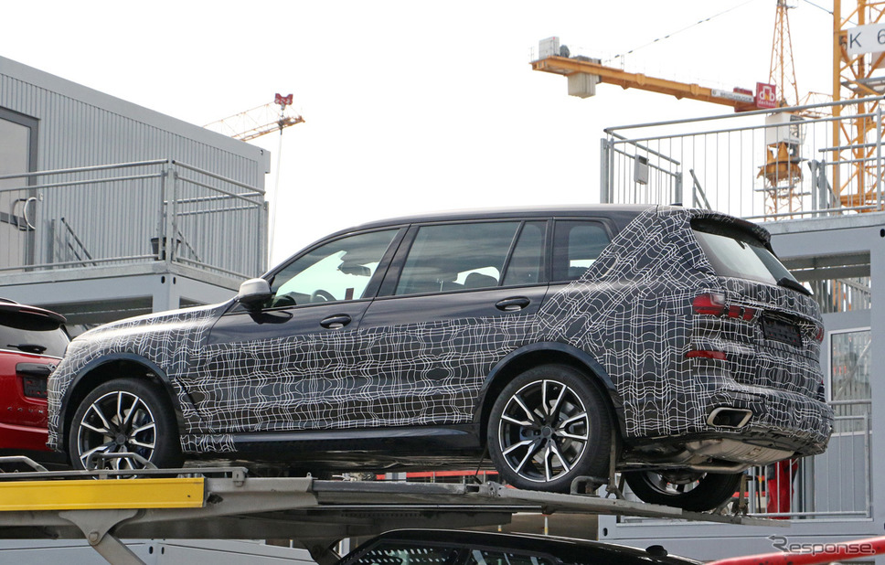 BMW X7 プロトタイプ スクープ写真《APOLLO NEWS SERVICE》