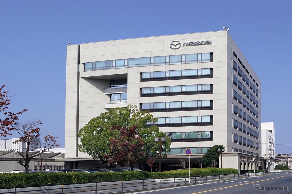 マツダ本社(広島)