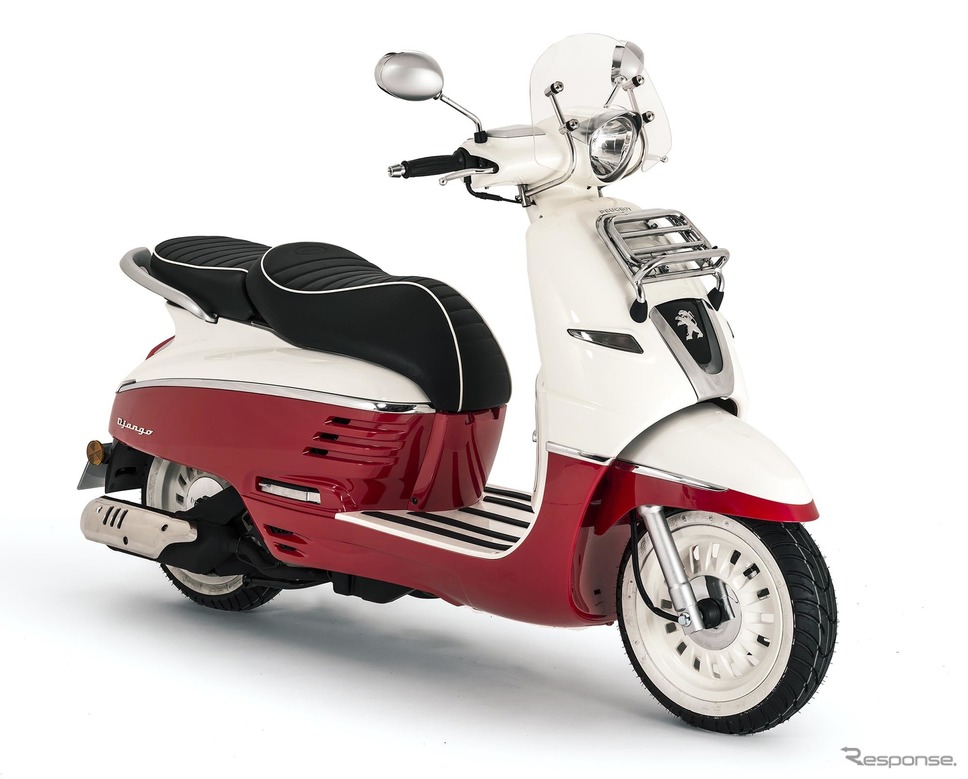 プジョー DJANGO 125(ジャンゴ125)エバージョン ABS(写真はショートスクリーン、フロントキャリア付き)