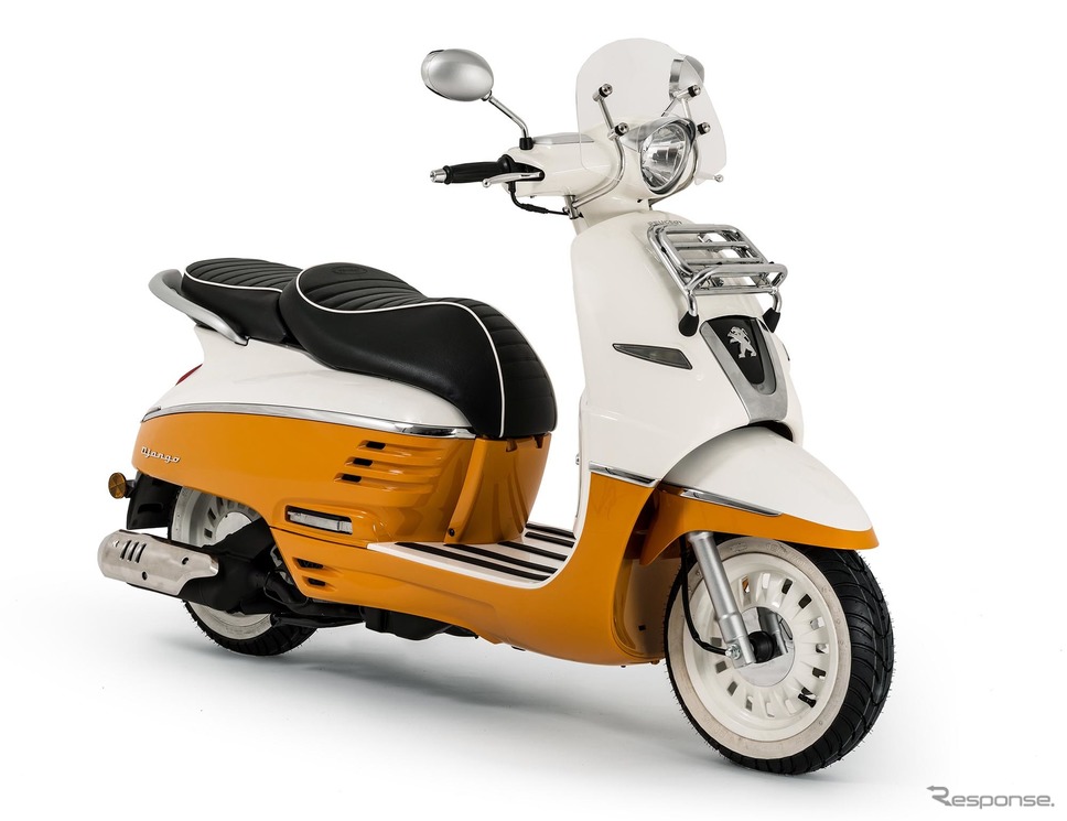 プジョー DJANGO 125(ジャンゴ125)エバージョン ABS(写真はショートスクリーン、フロントキャリア付き)