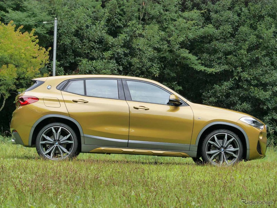 BMW X2撮影 中村孝仁
