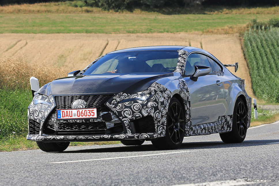 レクサス RC F GT 市販プロトタイプ スクープ写真《APOLLO NEWS SERVICE》
