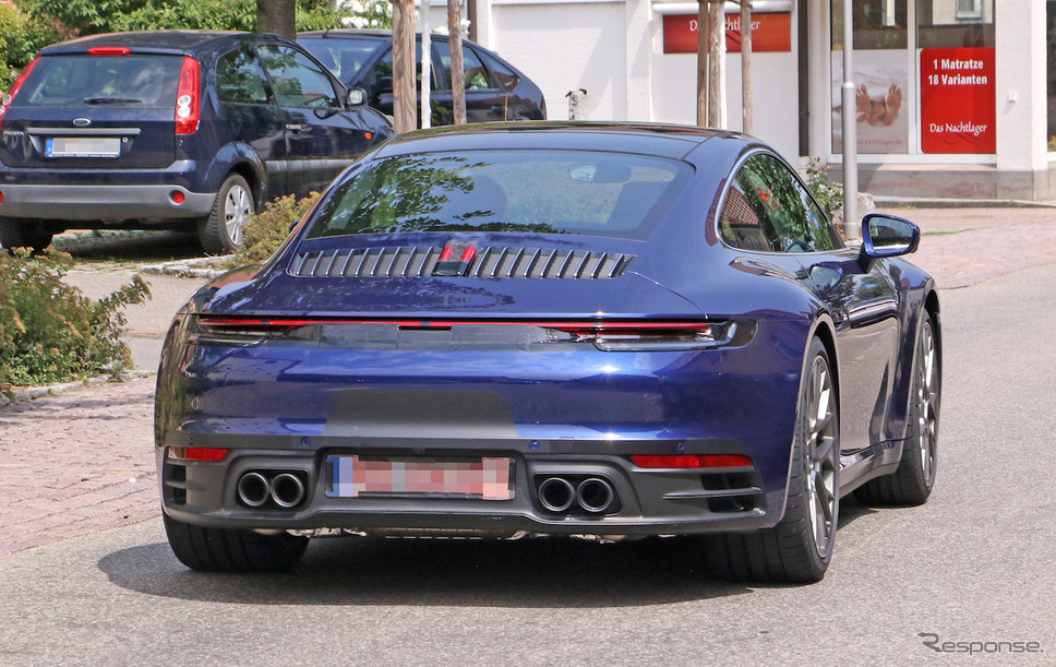 ポルシェ 911 新型(992型)フルヌードスクープ写真《APOLLO NEWS SERVICE》