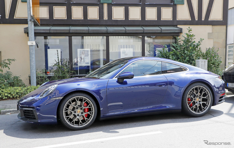 ポルシェ 911 新型(992型)フルヌードスクープ写真《APOLLO NEWS SERVICE》