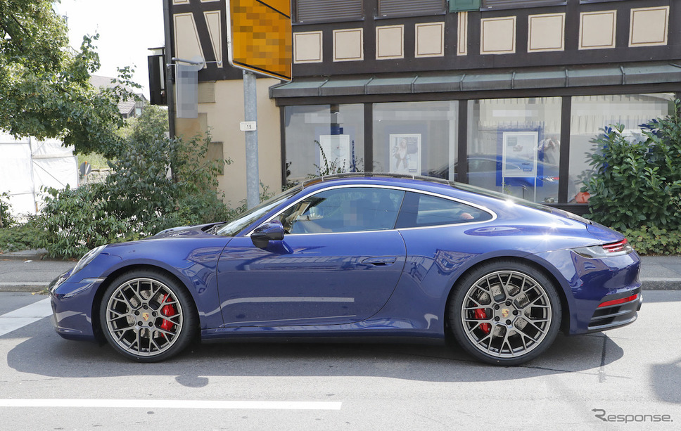ポルシェ 911 新型(992型)フルヌードスクープ写真《APOLLO NEWS SERVICE》