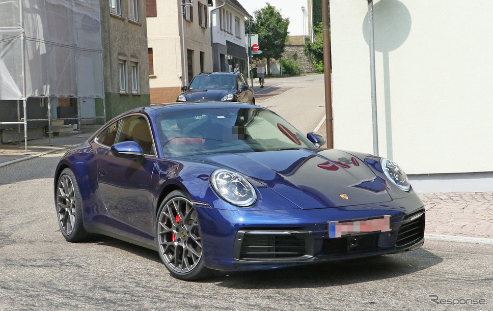 ポルシェ 911 新型(992型)フルヌードスクープ写真《APOLLO NEWS SERVICE》