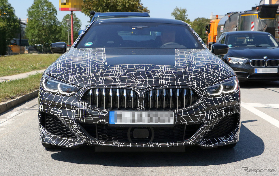 BWM 8シリーズグランクーペ(M8グランクーペ)スクープ写真《APOLLO NEWS SERVICE》