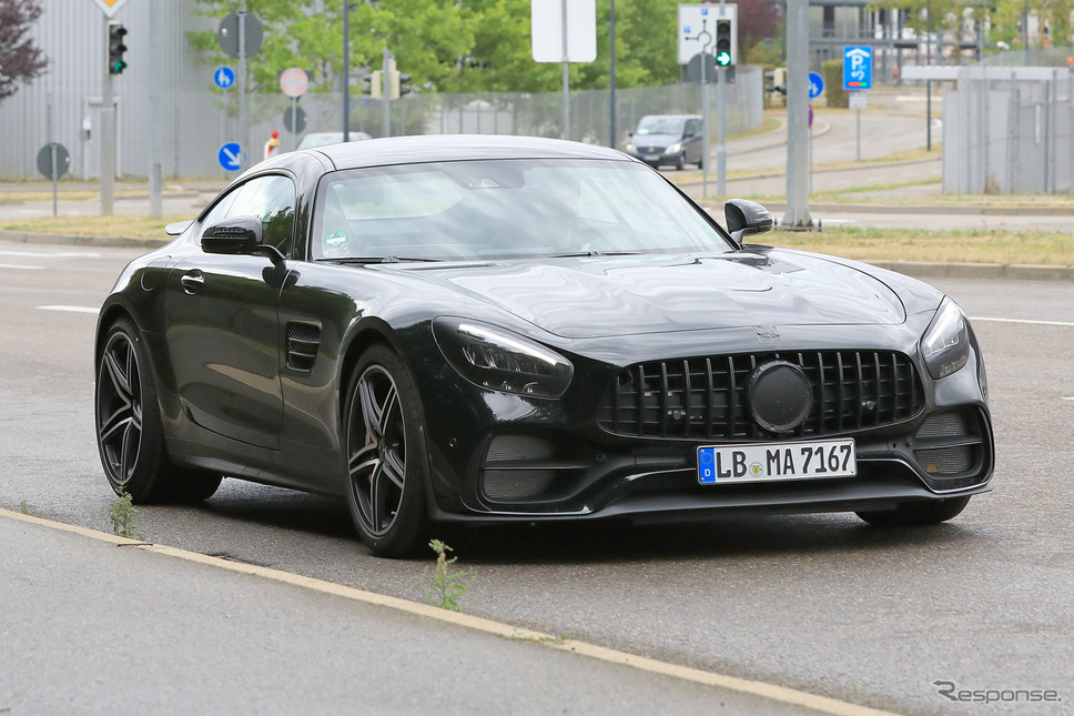 メルセデス AMG GT 改良新型スクープ写真《APOLLO NEWS SERVICE》