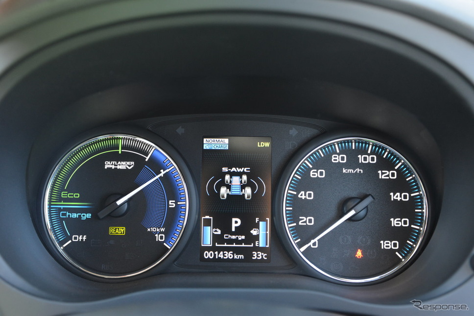 三菱 アウトランダーPHEV（プロトタイプ）《撮影 安藤貴史》
