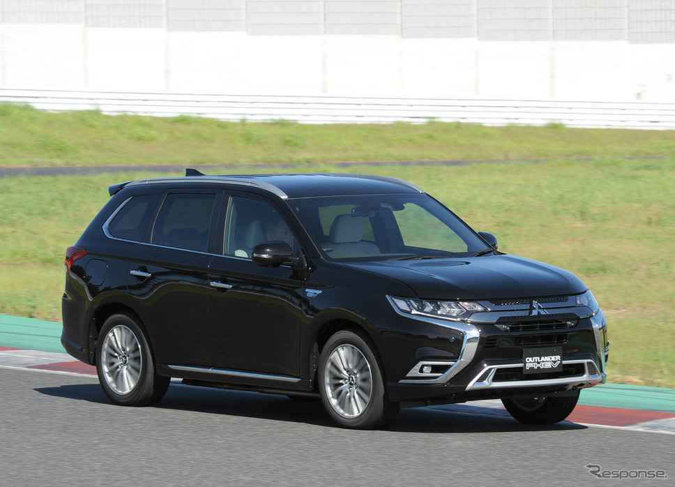 三菱 アウトランダーPHEV（プロトタイプ）《撮影 安藤貴史》