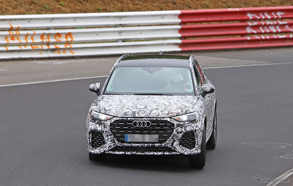 アウディ RS Q3 スクープ写真《APOLLO NEWS SERVICE》