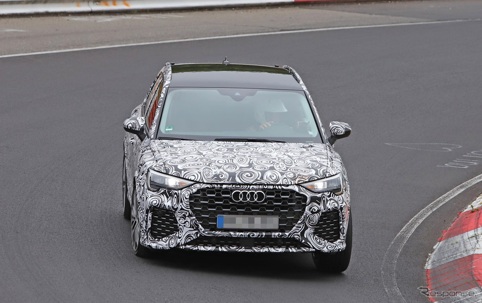 アウディ RS Q3 スクープ写真《APOLLO NEWS SERVICE》