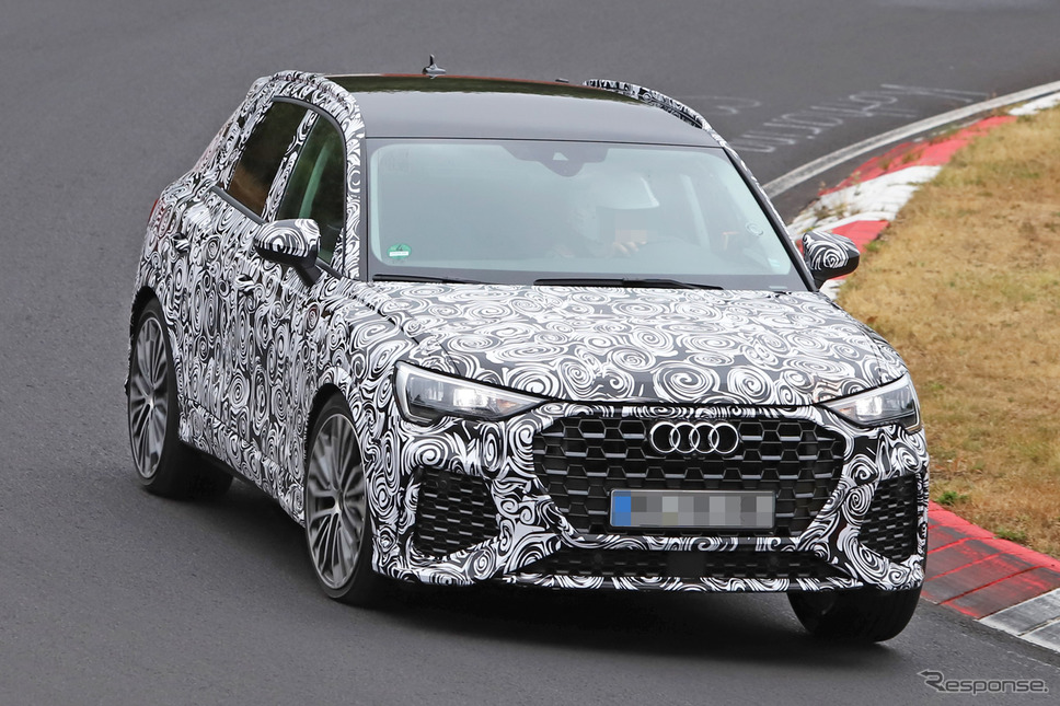 アウディ RS Q3 スクープ写真《APOLLO NEWS SERVICE》