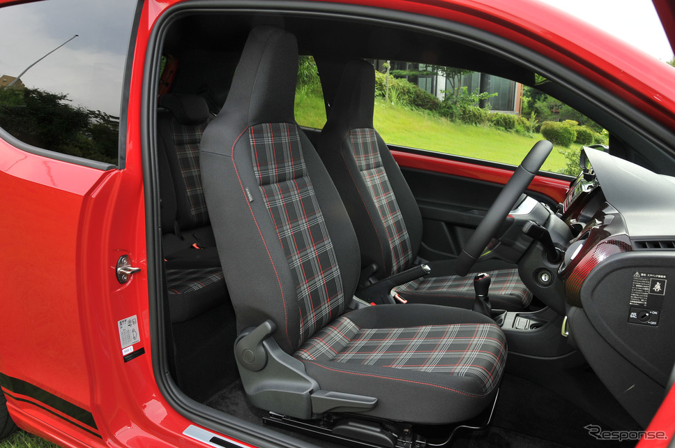 VW up!GTI《撮影 諸星陽一》