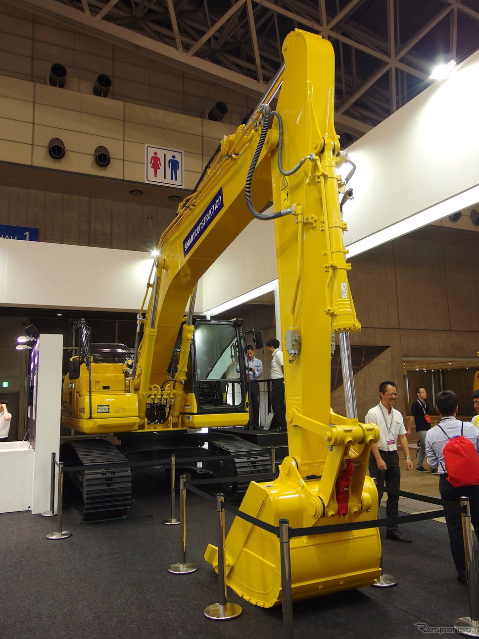 小松製作所(建設・測量生産性向上展 CSPI-EXPO 2018)《撮影 高木啓》