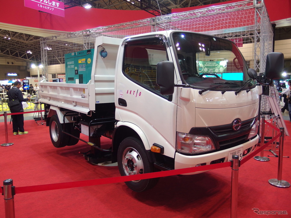 アクティオ「くるっとダンプ」(建設・測量生産性向上展 CSPI-EXPO 2018)《撮影 高木啓》
