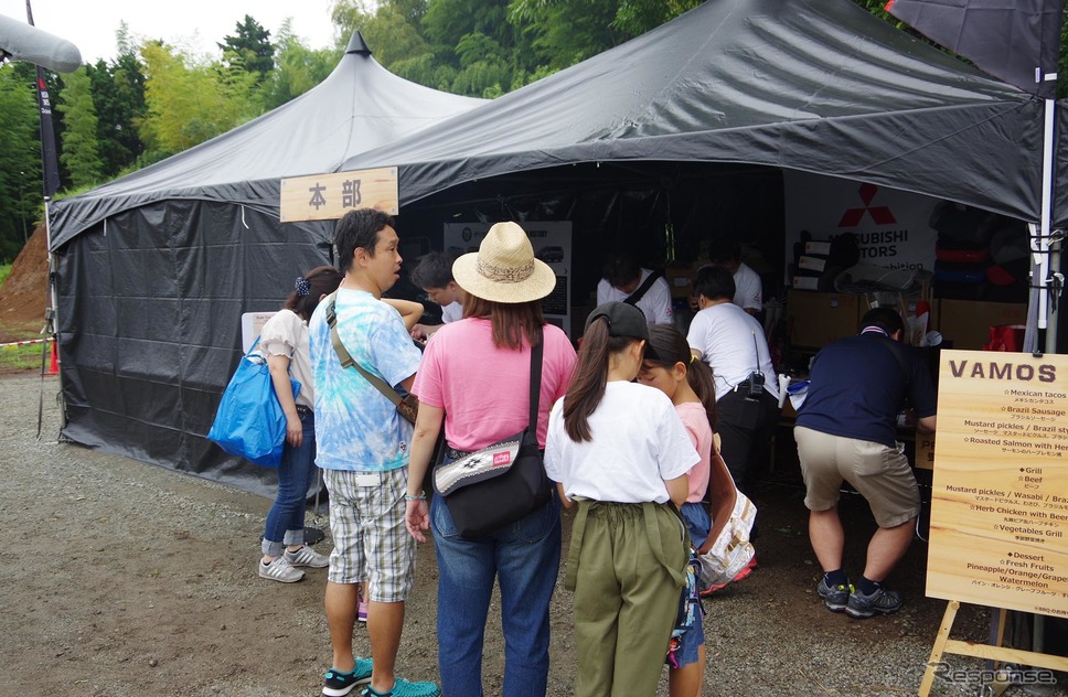 三菱自動車が開催した『デリカD:5』オーナー向けイベント『PLAY THE NATURE!TOUR「クルマの学校 ラフロード篇」』《撮影 宮崎壮人》