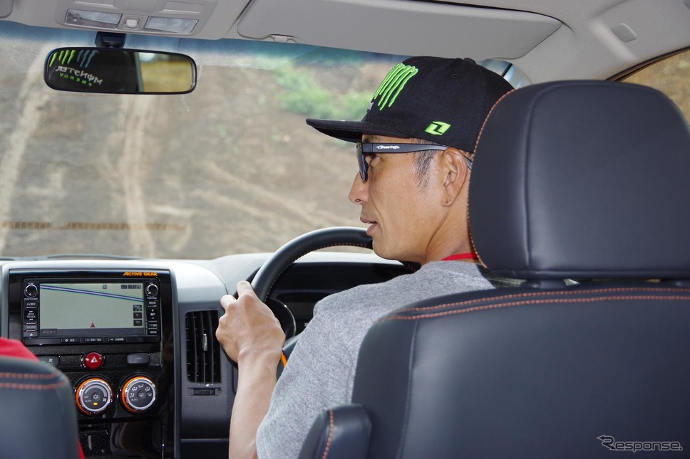 三菱自動車が開催した『デリカD:5』オーナー向けイベント『PLAY THE NATURE!TOUR「クルマの学校 ラフロード篇」』《撮影 宮崎壮人》