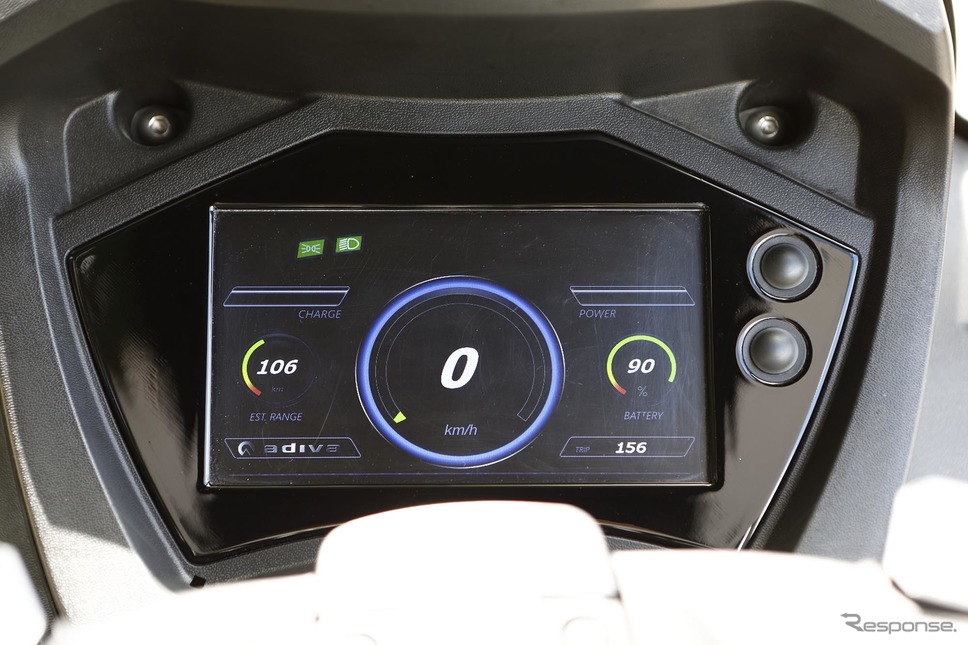 ADIVAの電動スクーター「AD1-E」プロトタイプ《撮影 藤村のぞみ》