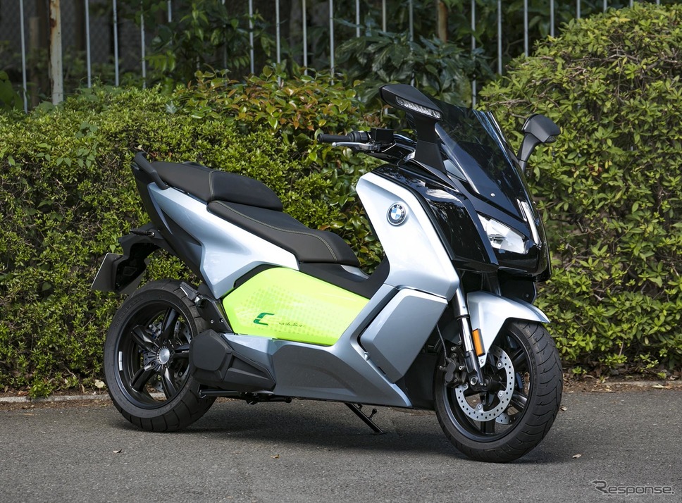 BMWが市販する電動スクーター「C evolution」《撮影 藤村のぞみ》