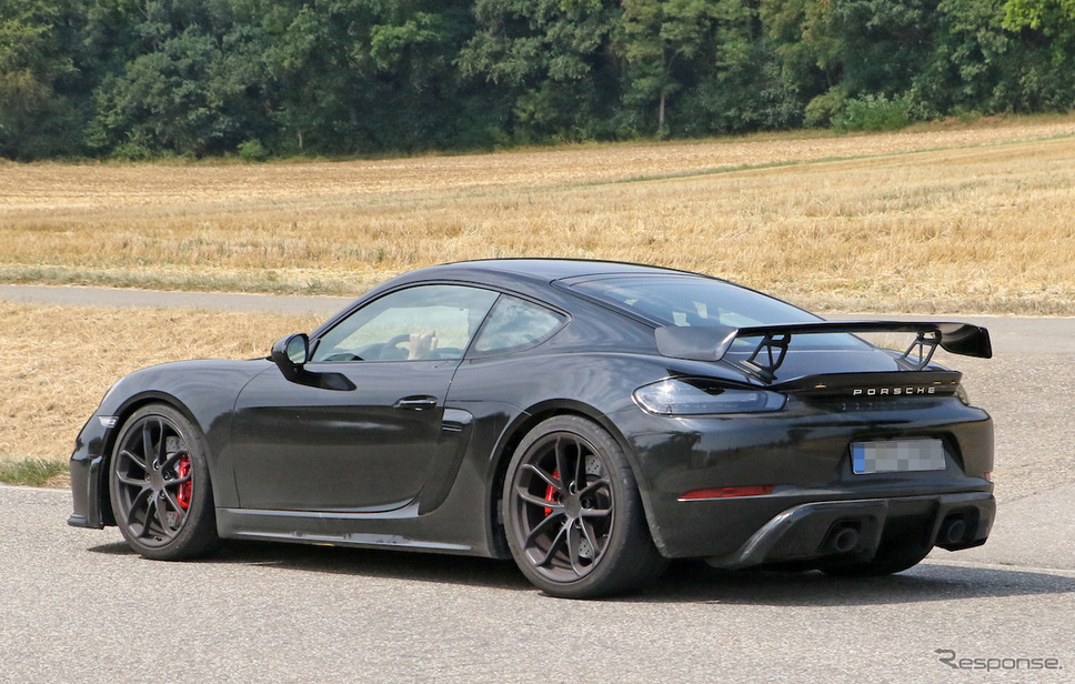 ポルシェ 718ケイマン GT4 市販型 スウープ写真《APOLLO NEWS SERVICE》