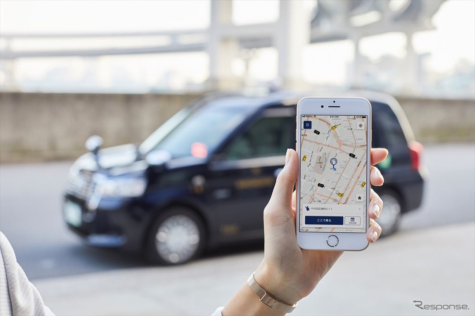 タクシー配車アプリ「全国タクシー」が9月12日より「JapanTaxi(ジャパンタクシー)」に名称変更