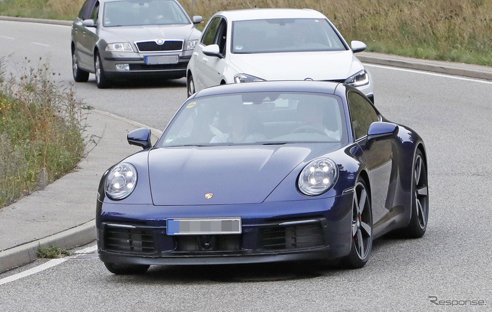 ポルシェ 911 新型(911カレラ)スクープ写真《APOLLO NEWS SERVICE》
