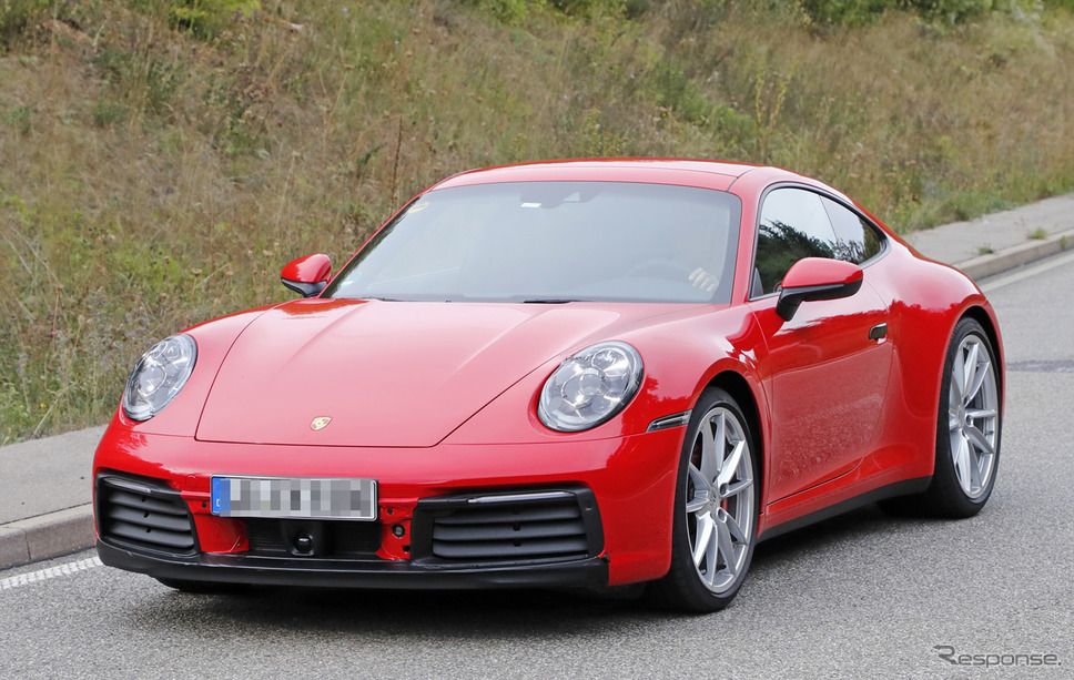 ポルシェ 911 新型(911カレラS)スクープ写真《APOLLO NEWS SERVICE》