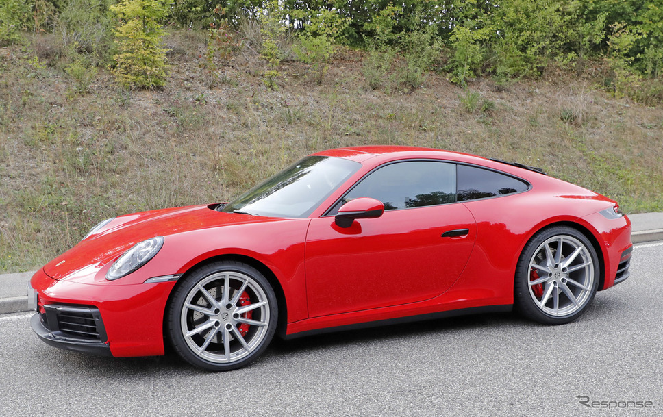 ポルシェ 911 新型(911カレラS)スクープ写真《APOLLO NEWS SERVICE》